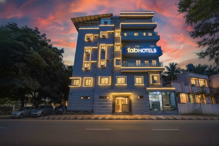 Exterior & Views 2, Fabhotel Metro Suites, Bangalore