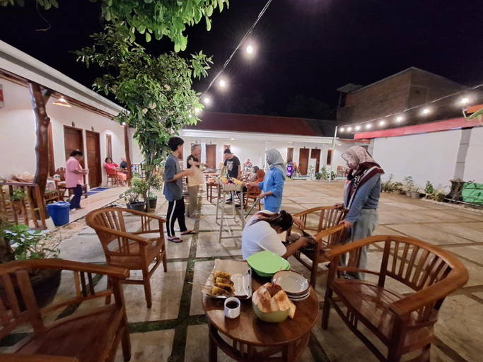 Food & Drinks 4, MIN GUEST HOUSE, Pacitan