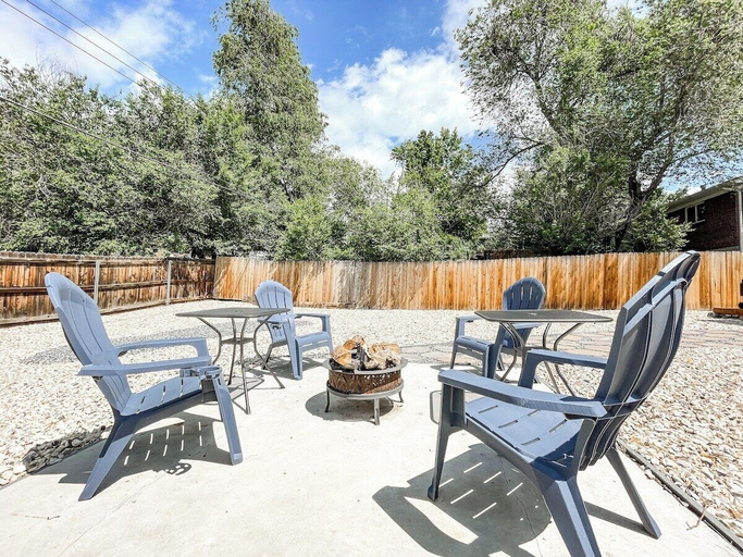 Interior 4, 1422 Holmes, El Paso