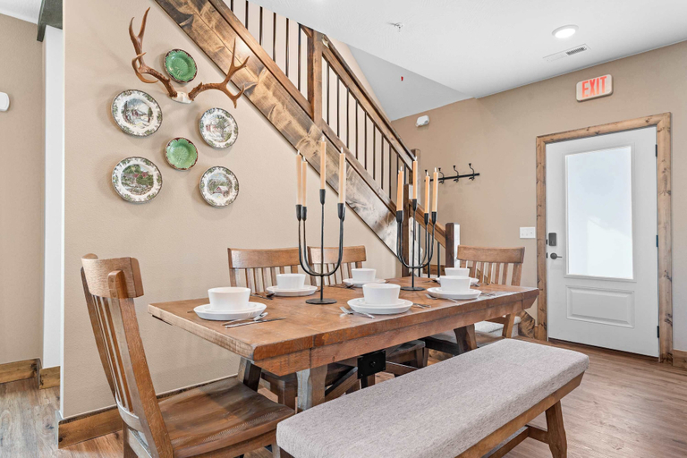 Dining 4, Timberline Hideaway - w/ Hot Tub, Stone