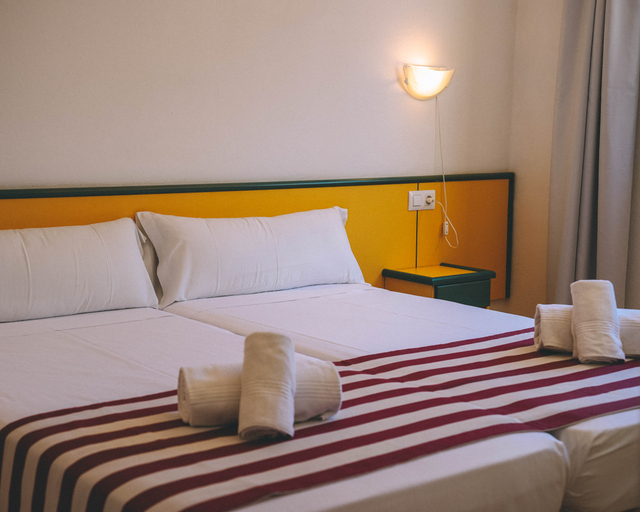 Bedroom 3, Apartamentos Playa Parc, Baleares