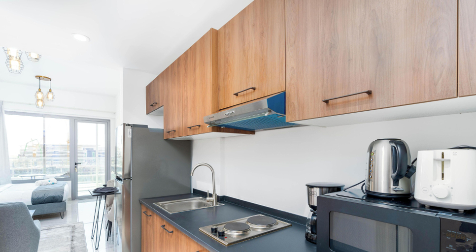 Private kitchen, -Bloomfields Premium STU in Oasis Mas, Abu Dhabi City