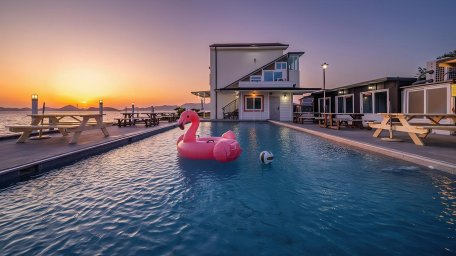 Sport & Beauty 2, Yeosu Baraboda Ocean View Pension, Yeosu