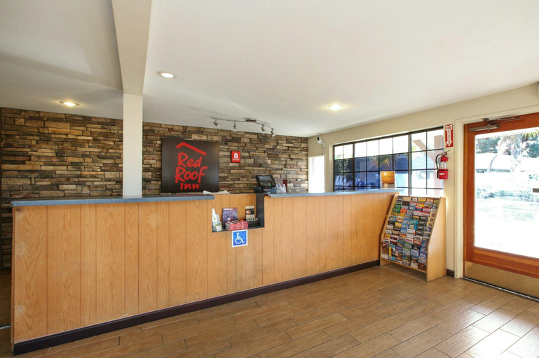 Public Area 2, Red Roof Inn Lompoc, Santa Barbara