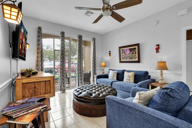Interior 4, Spd2302-103, Osceola