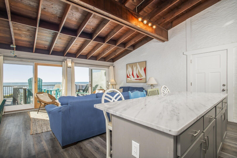 Interior 4, Oceans 2 4 Bedroom Condo by RedAwning, Carteret