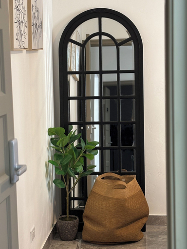 Room 4, Downtown 1 or 2 Bedroom Stay - Walk to Ferry
