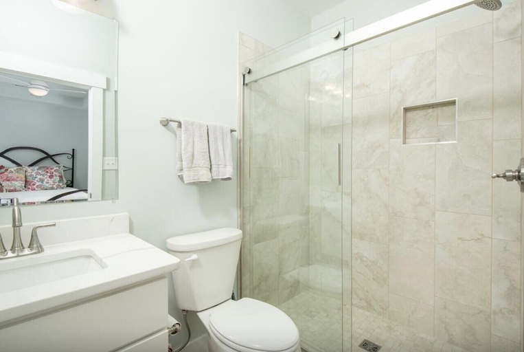 Bathroom 3, Marley's Retreat 3 Bedroom Townhouse, Carteret