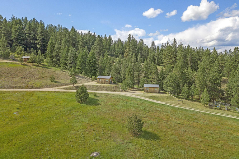 Room 3, Homestead Cabin in Oroville, Okanogan