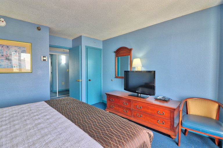 Interior 3, Patricia Grand 1804, Horry