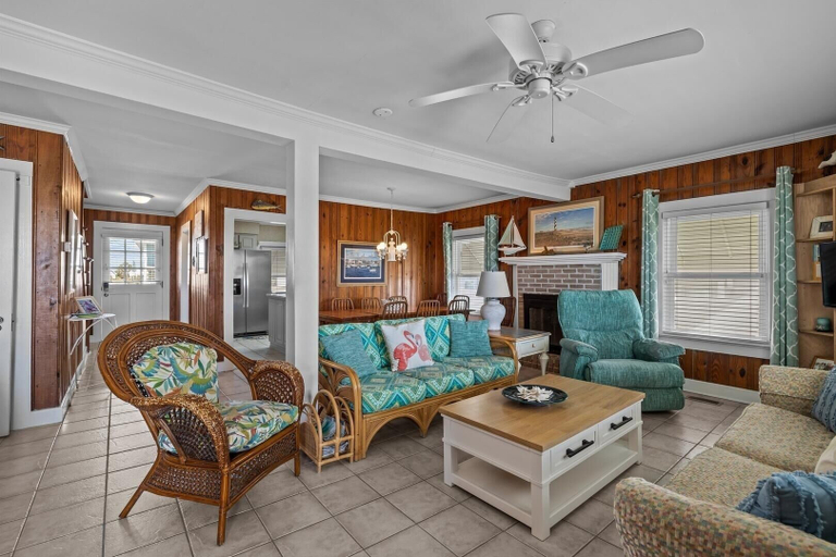 Living area 4, Pollock Cottage 6 Bedroom Home, Carteret