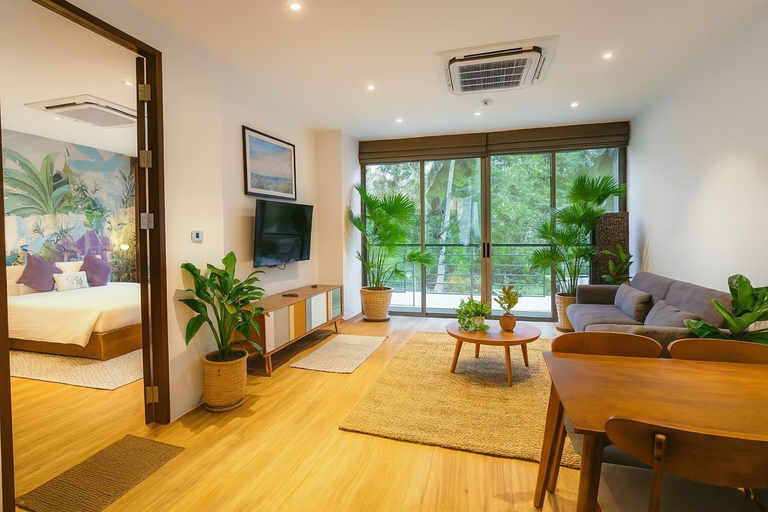 Living area, The Lush Apartments & Suites, Takua Thung