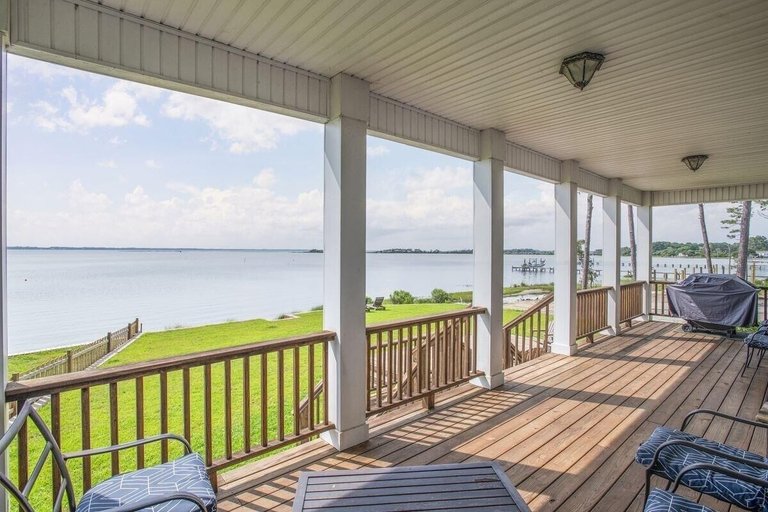 Terrace/patio 4, Sunset Bay Retreat 4 Bedroom Home by RedAwning, Carteret