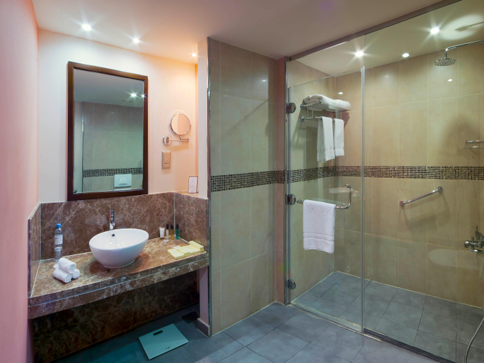 Bathroom 5, Novotel Suites Riyadh Olaya, Riyadh