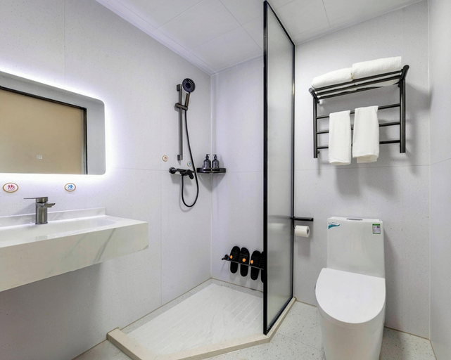 Bathroom 2, MyJoy Lite Hotel Shenzhen Songgang Park, Shenzhen