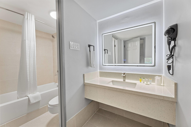 Bathroom 4, Days Inn & Suites by Wyndham Texas City, Galveston