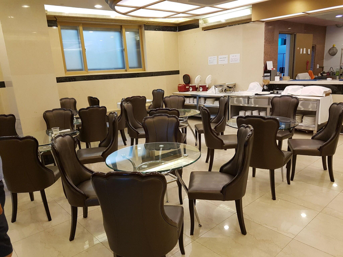 Food & Drinks 4, Youngbin Hotel, Jung