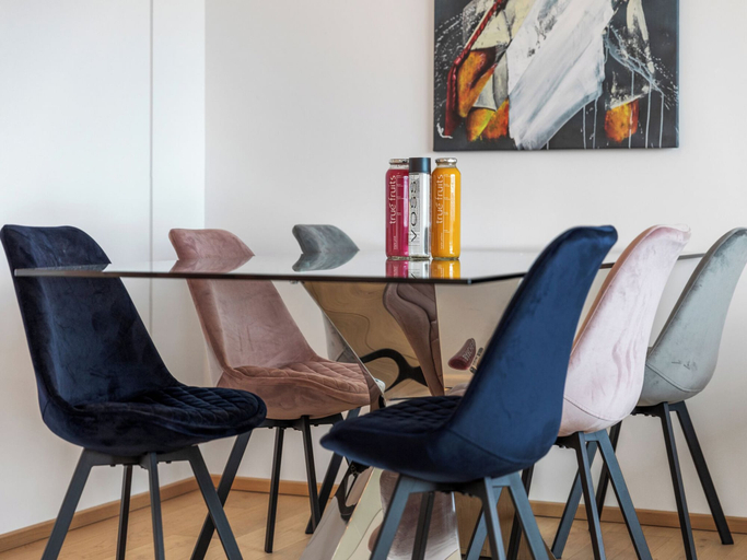 Living area 4, Penthouse Apartment with Rooftop Pool, Wien