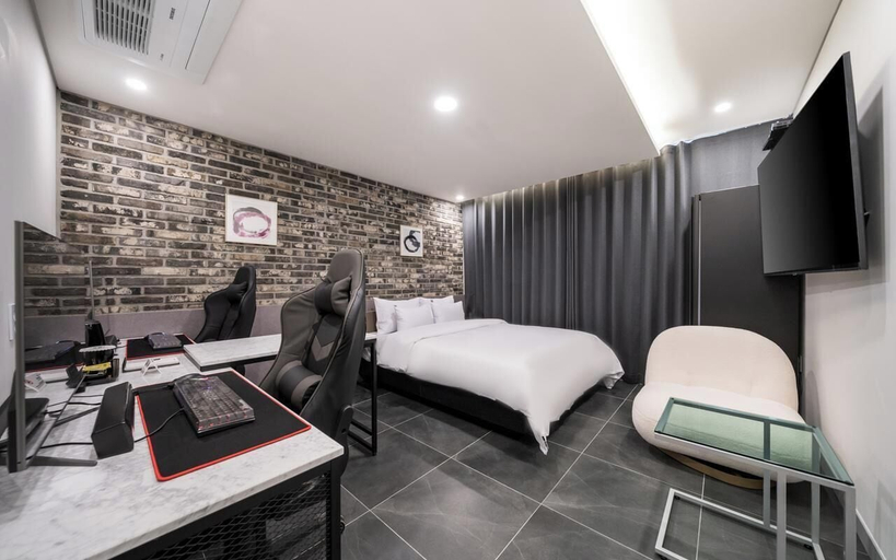 Room 5, Incheon Hound New Town Branch, Gimpo