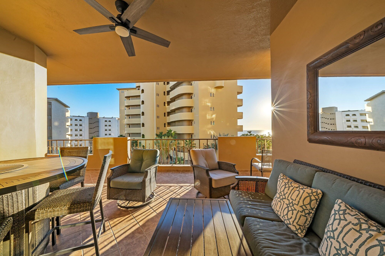 Outdoor dining 5, Bella A205 B104 B301, Puerto Peñasco