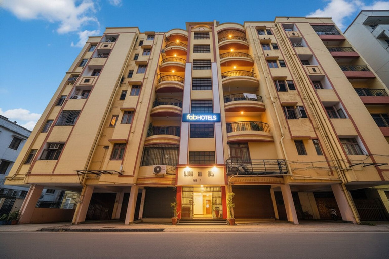 Exterior & Views, Fabhotel Maadhavam Residence, Patna