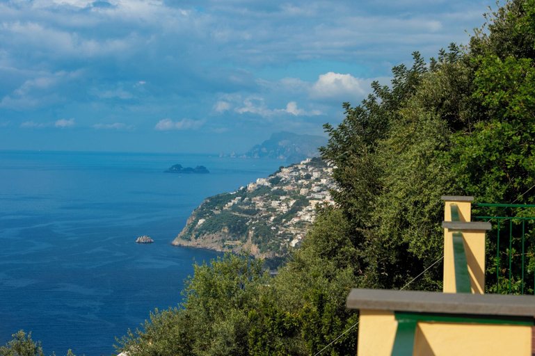 View from property, VivimiHome-Casa Tiberio, Salerno