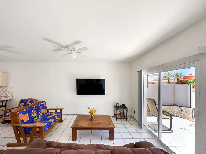 Room 2, Quiet Mexican-style Getaway With Spacious Patio, Puerto Peñasco