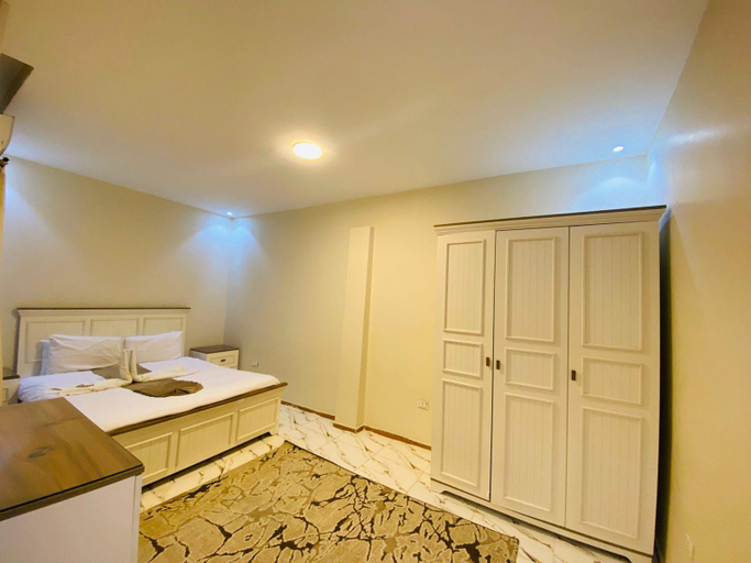 Bedroom 2, Anubis kingdom pyramids view , Unorganized in Al Jizah