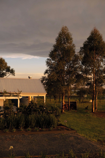 Property grounds 2, Lusso Retreats, Murgon