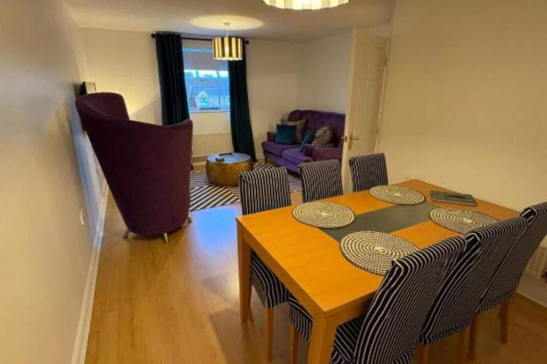 Dining 4, 2 Bed-sleeps 3-parking-town Centre, North Yorkshire