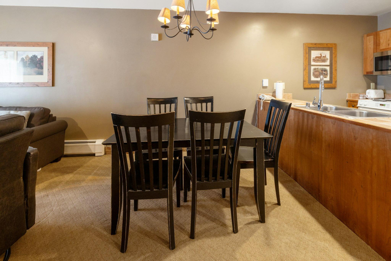 Food & Drinks 5, Red Hawk Lodge by Keystone Resort, Summit