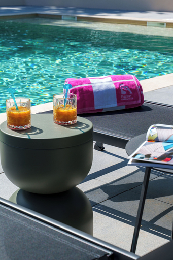 Pool 3, Hob La Truffiere, Lot