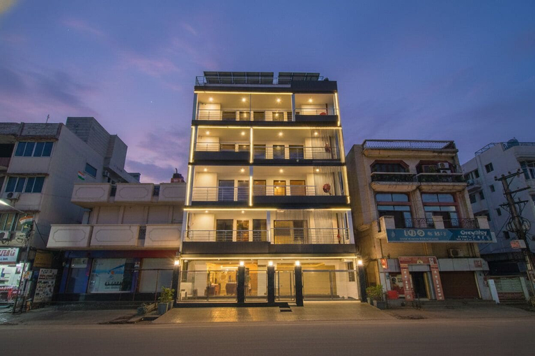 Exterior & Views 2, FabHotel Sky Suites Karkardooma, Delhi