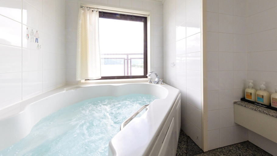 Bathroom 4, Hotel Bellmare, Maizuru
