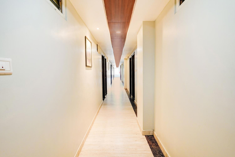 Lobby 3, Townhouse Oak DLF Newtown Formerly South Square, Bangalore