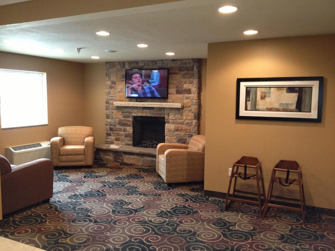 Public Area, Cobblestone Hotel & Suites - Newton, Jasper