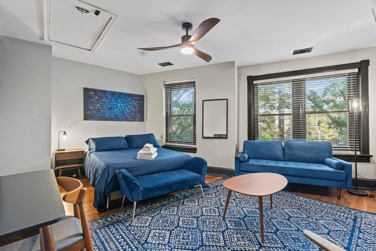Room 5, Spacious Exclusive DC Logan Circle Townhouse, Washington D.C.