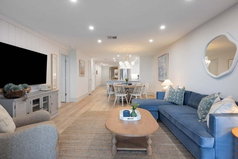 Living area 5, Sanddollar A302 3 Bedroom Condo, Lee