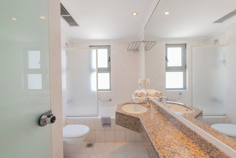 Bathroom 5, Belair Beach Hotel, South Aegean