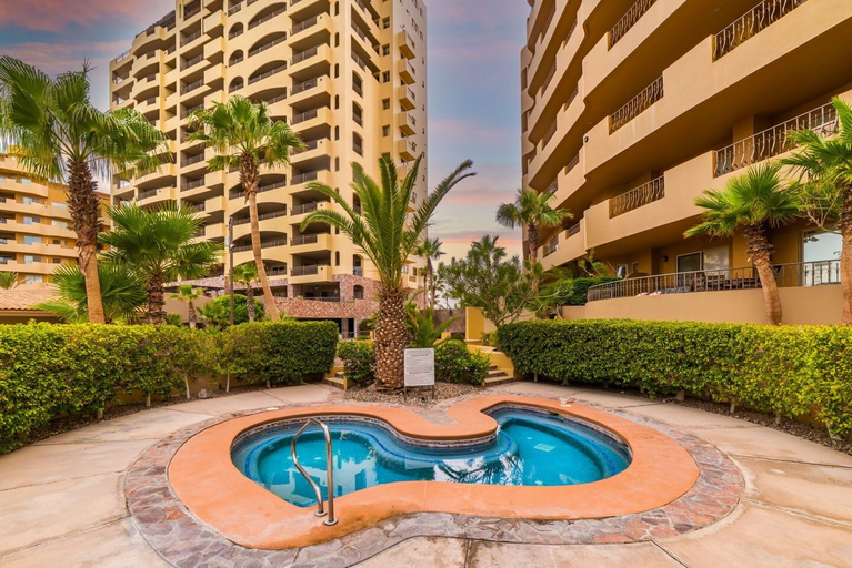 Pool 2, Bella A205 B104 B301, Puerto Peñasco