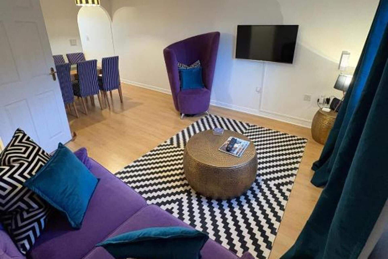 Living area 5, 2 Bed-sleeps 3-parking-town Centre, North Yorkshire