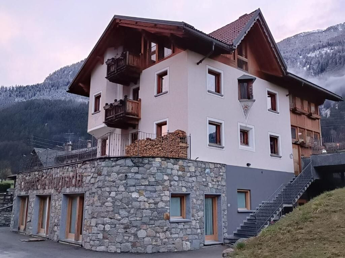 Exterior & Views 2, CHALET LA RUGIADA, Sondrio