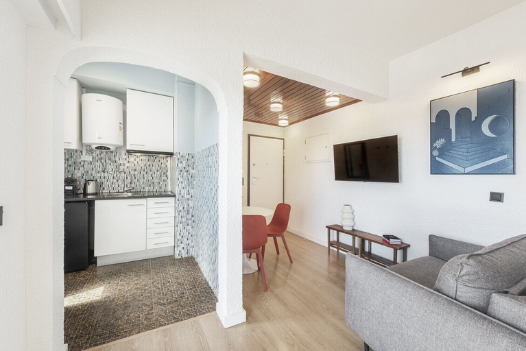 Living area 4, Equador Studios by Olala Homes, Cascais