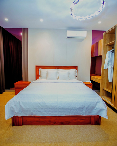 Room 3, Goba Peaks, Kinondoni