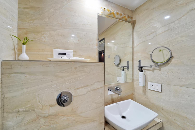 Bathroom 3, Zip By Spree Hotels Orient, Nagpur, Nagpur
