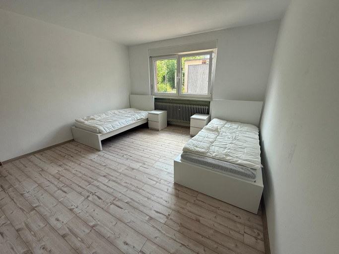 Room 5, Schmiedstraße 15, Hof