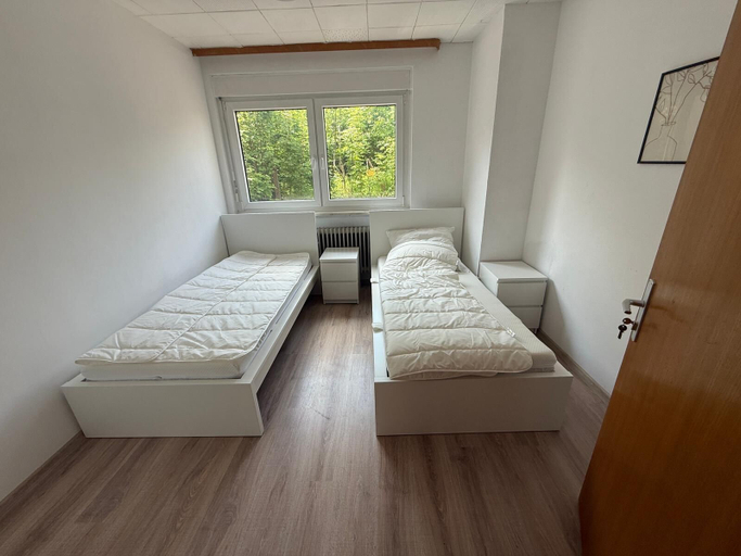 Room 4, Schmiedstraße 15, Hof