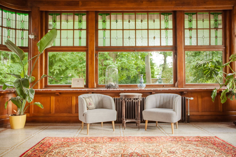 Room 2, Villa Thor A Majestic 100-year-old Manor, Limburg
