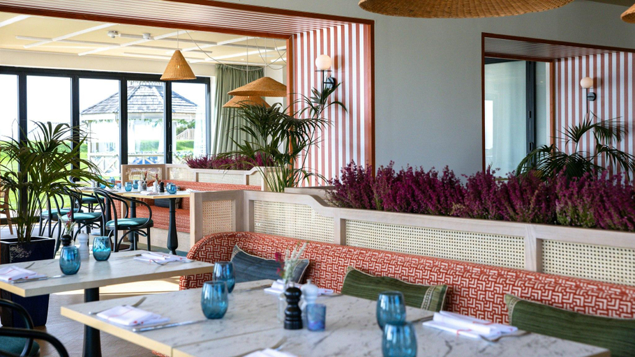 Food & Drinks 4, The Relais Cooden Beach, East Sussex