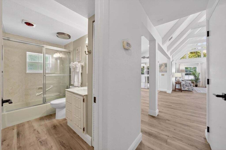 Others 5, Bird Of Paradise 4 Bedroom Home, Lee